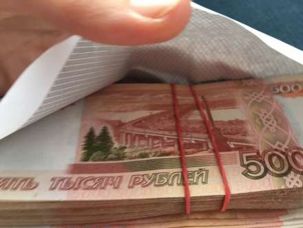 Коммерсант из Волгограда отдал лжеюристам 3,5 миллиона рублей
