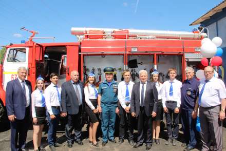 Девятнадцать пожарных заступили на службу в новом депо под Волгоградом