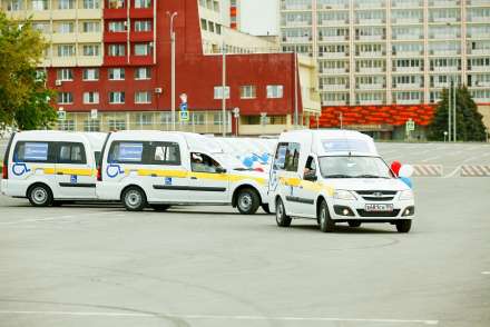 Служба доставки: 36 автомобилей будут отвозить пожилых жителей Волгоградской области до больниц и обратно