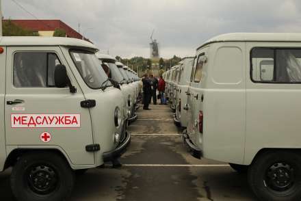 В ЦРБ Волгоградской области приедут 33 новеньких санитарных машины