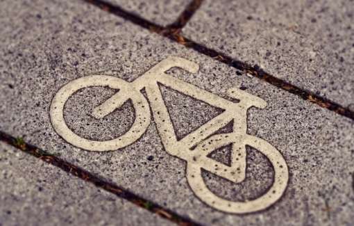 В Волгограде и Волжском легковушки сбили детей на велосипедах