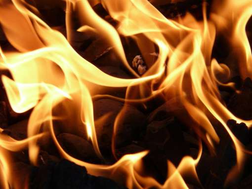 Под Волгоградом оскорбленная женщина сожгла заживо своего собутыльника