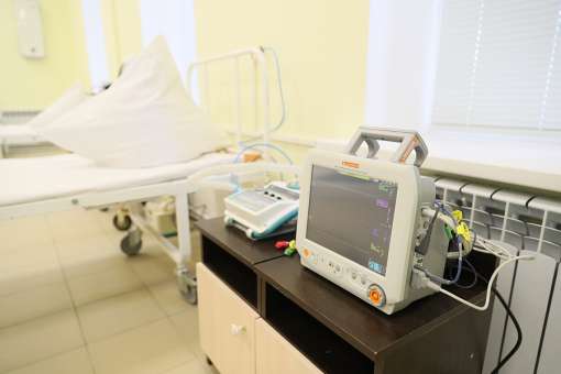 Еще две больницы Волгоградской области получили технику для лечения коронавируса