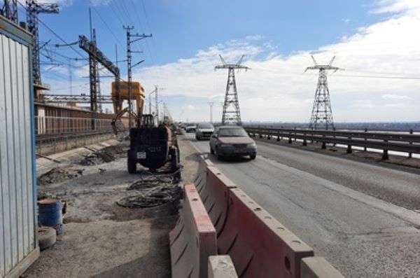 Тестирование реверсивного движения  на Волжской ГЭС создало километровые пробки