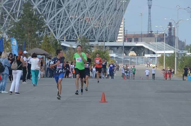 Около 1500 спортсменов из 15 регионов России станут участниками "Волгоградского марафона"