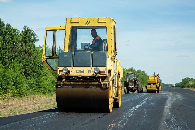 В Волгоградской области ремонтируют четыре участка автомагистрали