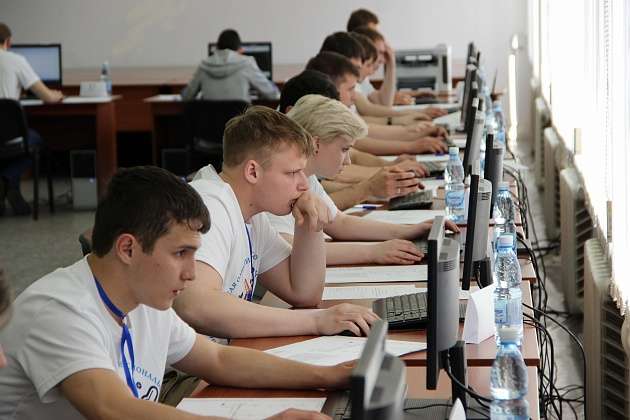 В колледжи и техникумы Волгоградской области подали документы свыше 13 тысяч ребят
