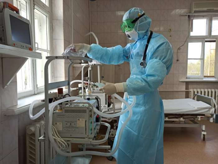 Волгоградскую больницу N 12 переводят в инфекционный госпиталь