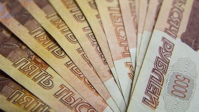У жителей Волгоградской области снизилась средняя зарплата