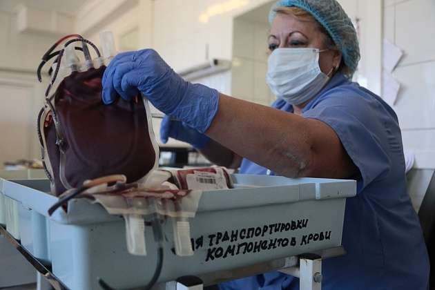 В Волгоградской области  более  одной тысячи литров  антиковидной плазмы передали инфекционным госпиталям