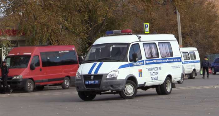 Волгоградские полицейские проверили маршрутки скрытой формой контроля