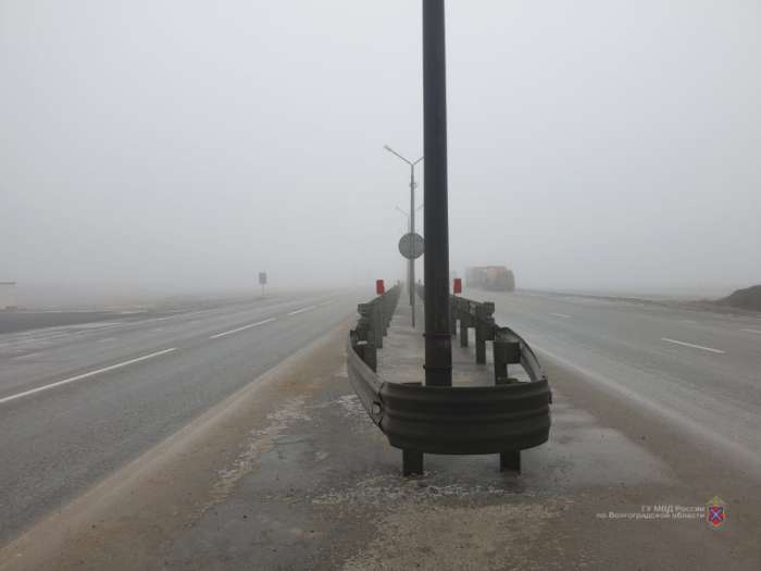 Волгоградские инспекторы ГИБДД предупреждают жителей региона об ухудшении погодных условий
