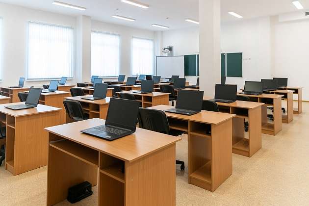 В Волгоградской области в 2022 году отремонтируют 200 школ