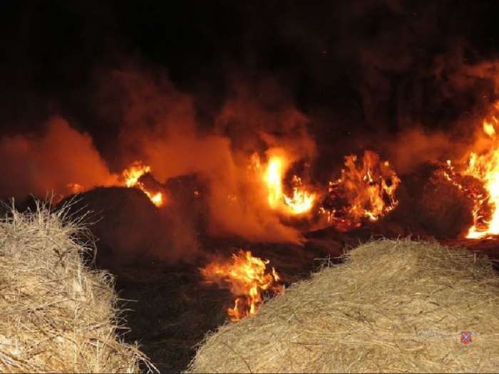 Жительница Волгоградской области  из-за ревности  сожгла 18 тонн сена соперницы