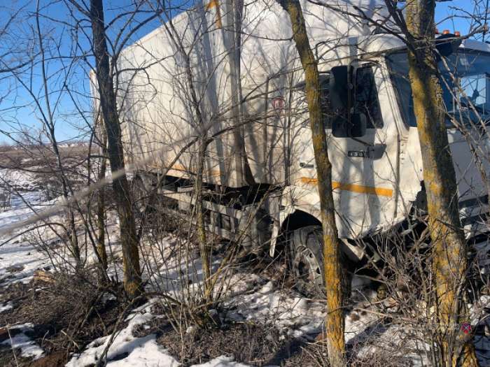 В смертельном ДТП на юге Волгограда погиб 31-летний водитель«Лада Приора»