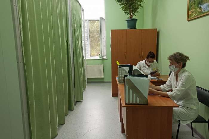 В городской больнице Камышина завершён капитальный ремонт поликлиники