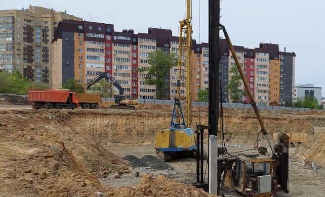 В Дзержинском районе Волгограда стартовал монтаж железобетонного каркаса здания школы-тысячника