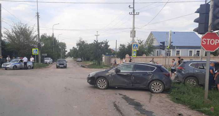 В ДТП в Волгоградской области пострадали двое детей