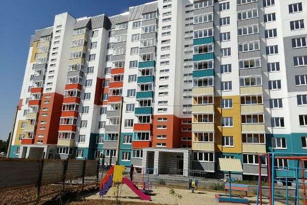 Комиссия в Волгоградской области проинспектировала квартиры детей-сирот