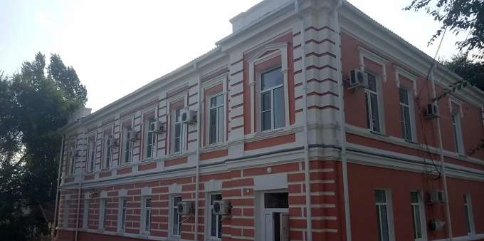 В Волгоградской области  капитально ремонтируют  районные поликлиники