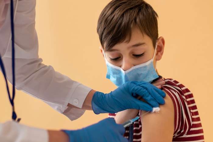 В Волгоградскую область поступило более 100 тысяч доз вакцины для детей«Ультрикс Квадри»