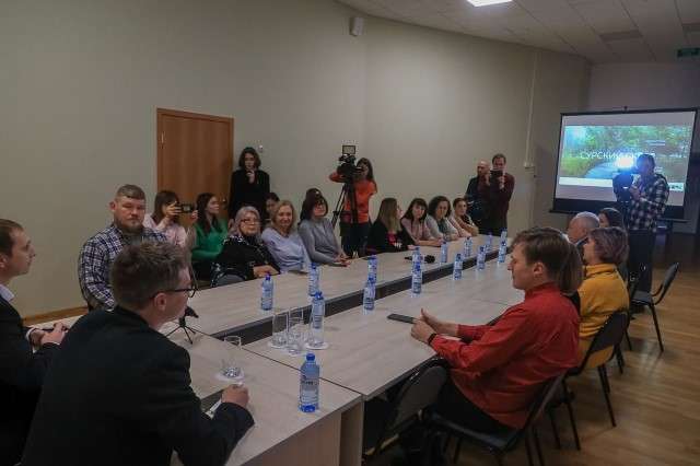 В Волгограде  обсудили концепцию  реконструкции  Сурского сквера
