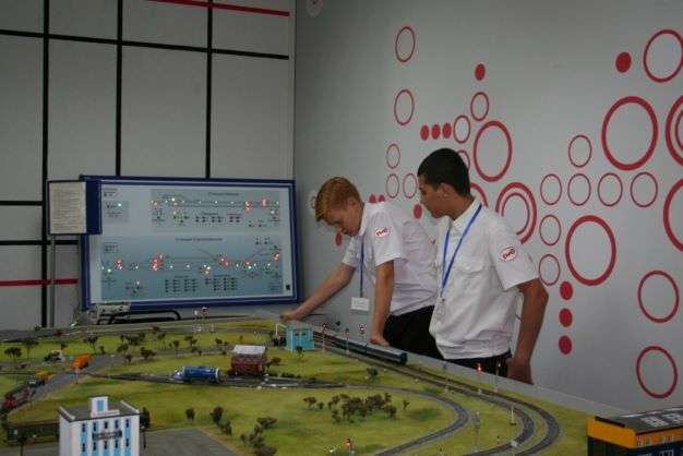 Более 800  волгоградских школьников посещают занятия на Приволжской детской железной дороге