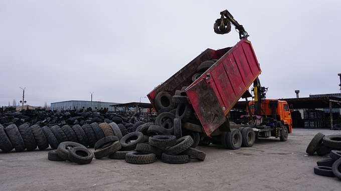 В Волгоградской области утилизировали  176,8 тонны старых автомобильных покрышек