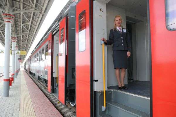 В Волгоградской области в апреле  частично изменится  расписание пригородных поездов