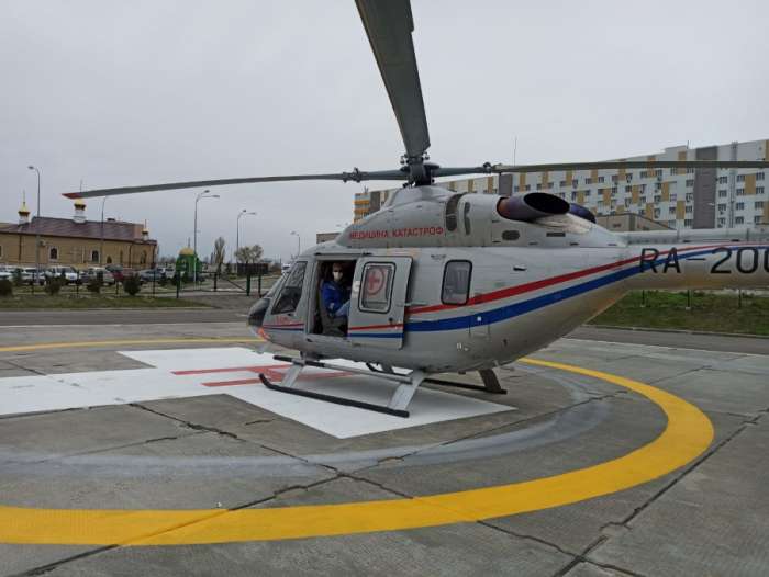 Волгоградская санитарная авиация эвакуировала  с отравлениями 2-летнего малыша и 39-летнюю женщину