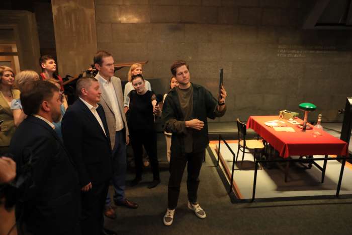 Андрей Бочаров  и Александр Ведяхин  протестировали  АR-экскурсию   в музее- панораме «Сталинградская битва»