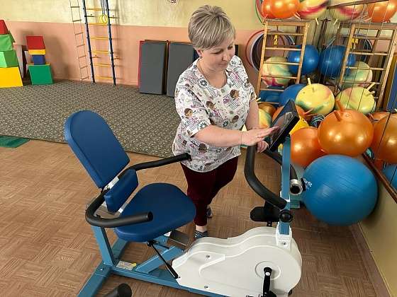 Новое  реабилитационное оборудование получила детская больница  Волжского