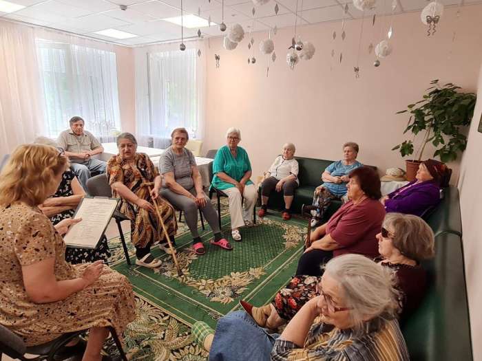 Для пожилых жителей Волгоградской области работают отделения дневного пребывания