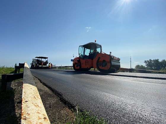 В Волгоградской области  по нацпроекту ремонтируют дороги