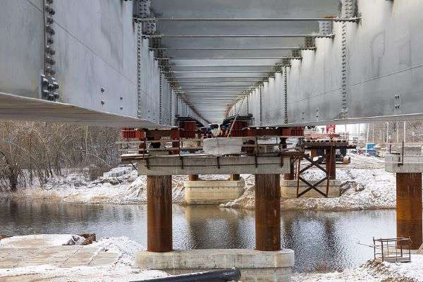 В Волгоградской области завершилась надвижка пролётного строения левой части моста через ерик Гнилой