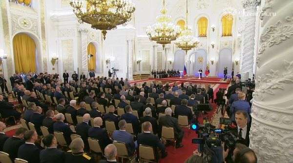 Губернатор Герой России Андрей Бочаров принял участие  в торжественном собрании в Кремле