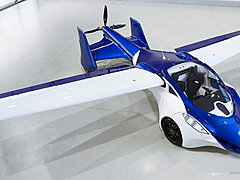 В следующем году начнутся продажи первого в мире летающего автом
