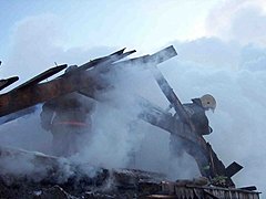 В заброшенном сарае на западе Волгограда едва не сгорел мужчина