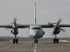 самолет АН-26