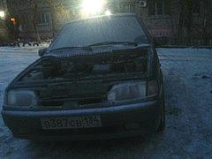 На севере Волгограда неизвестные разворотили чужую машину