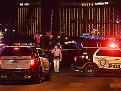 Кровавая бойня в США: при стрельбе в Лас-Вегасе погибли около 60