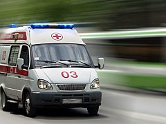 На шоссе Авиаторов опрокинулась иномарка: ранена девушка