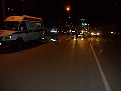 На юге Волгограда под колесами иномарки погиб пожилой пешеход