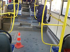 Пенсионерка ушиблась при падении в автобусе на юге Волгограда