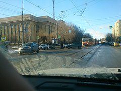 В центре Волгограда столкновение легковушек парализовало движени