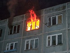 В Волгоградской области 45-летняя женщина заживо сгорела в собст