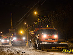 75 спецмашин очищали Волгоград от снега в ночь с 14 на 15 феврал