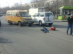 В Волгограде маршрутная «ГАЗель» на «зебре» сбила мужчину