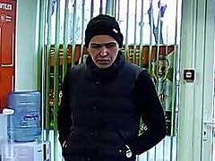 Уличный грабитель в Волгограде пошел на второе преступление, сбр
