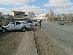 Двое детей пострадали в столкновении трех машин в Волгограде